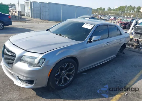 2018 Chrysler 300 300S из США, поврежденный, VIN 2C3CCABG7JH266590